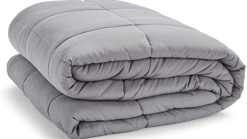 Uma imagem de Silentnight Weighted Blanket para adultos.