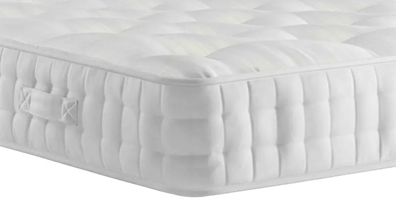 An image of Relyon Vienna Ortho Pocket 1000 Mattress close up.