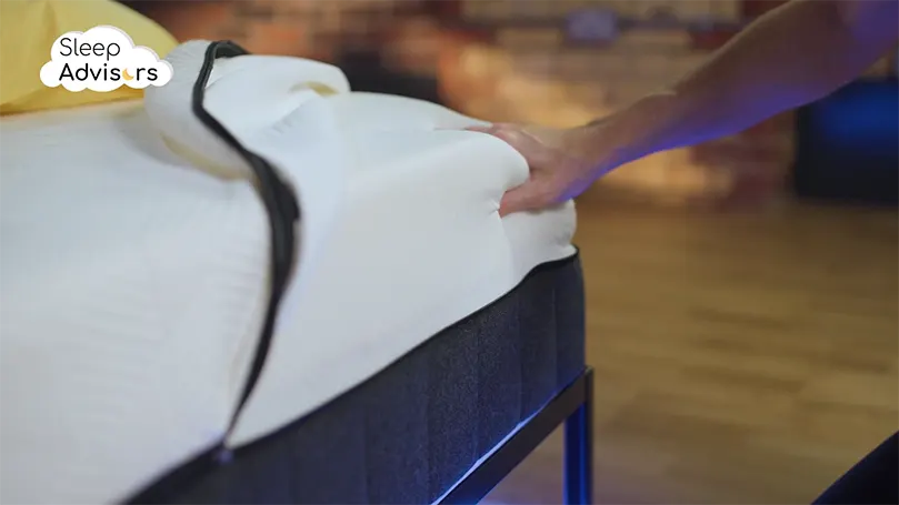 squeezing Panda mattress foam