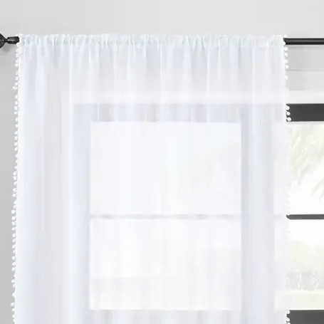 top-voile com póm texturizado branco com ranhuras